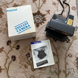 Vintage Polaroid Model “One Step” for 600 + Box
